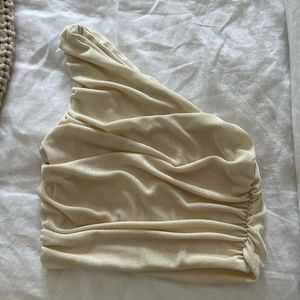 one shoulder shimmer crop top